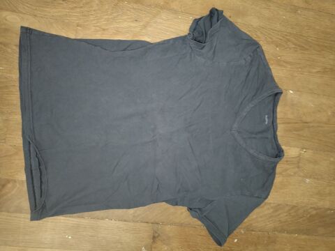 T-shirt homme noir (taille M) 2 Brillon-en-Barrois (55)