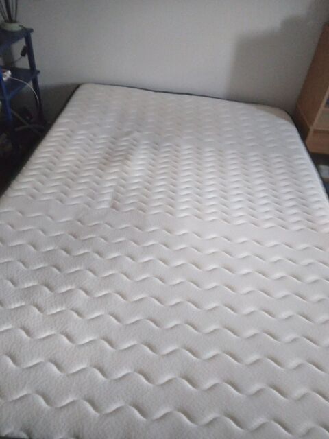 Matelas Double Blanc  Motif Vague 150 Marans (17)