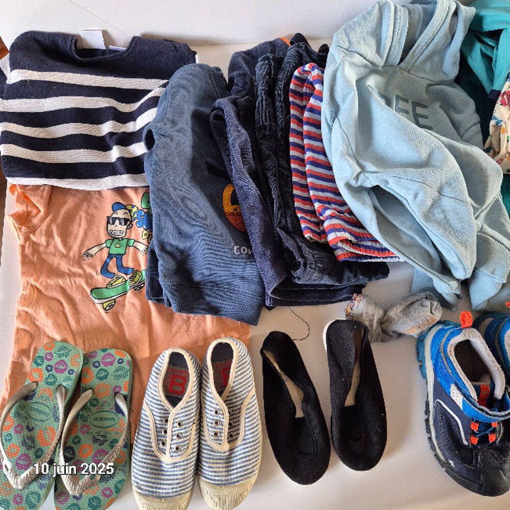 Lot de v&ecirc;tements et de chaussures pour gar&ccedil;on , de 36 mois &agrave; Vêtements