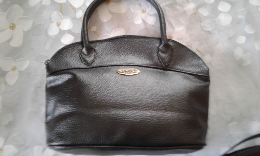 sac &agrave; main marque Carven Paris Maroquinerie