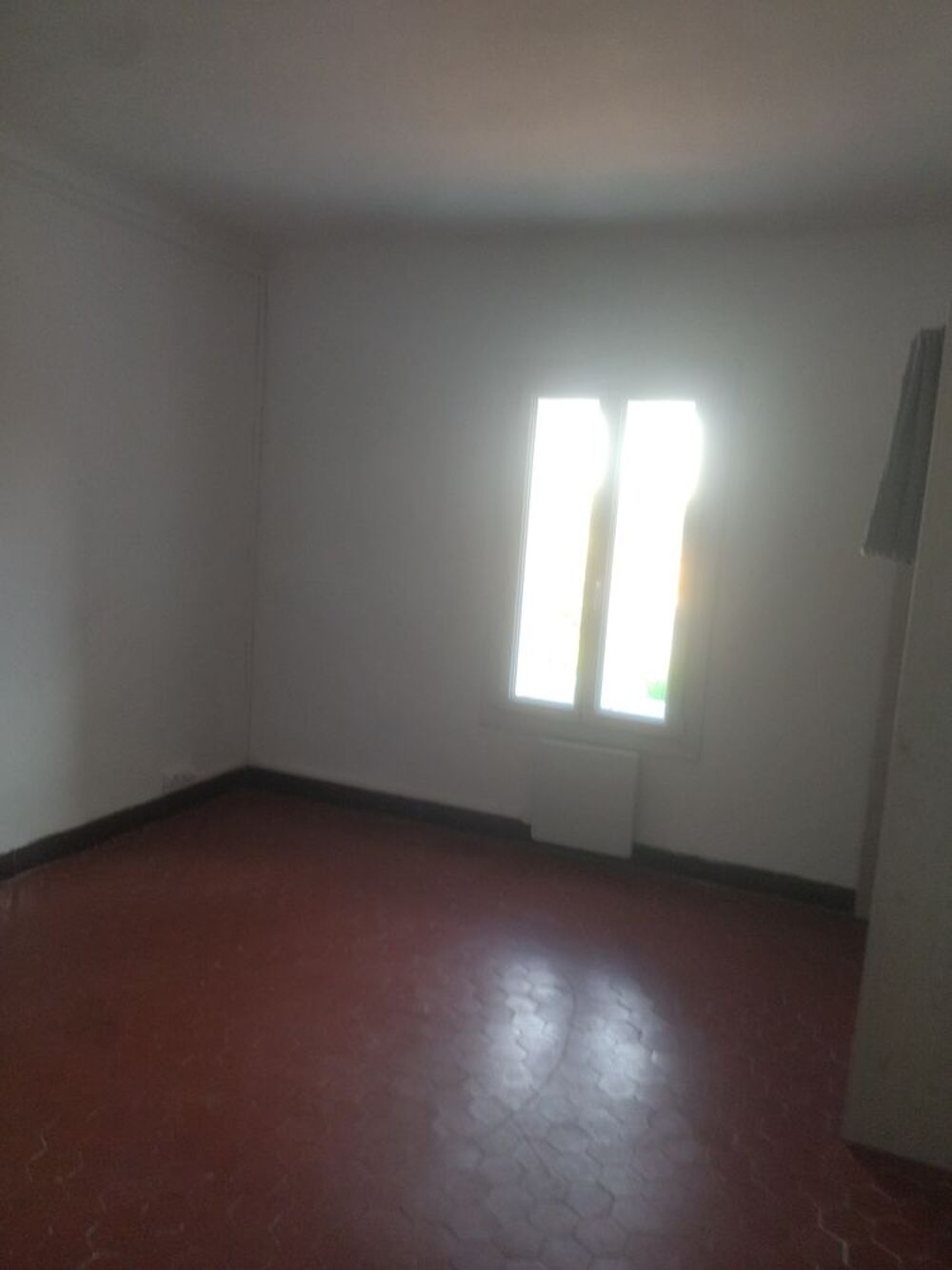 Location Colocation 5 chambres+4 salles d'eau Agréable Mas Proche Hôpital Nord Marseille 15