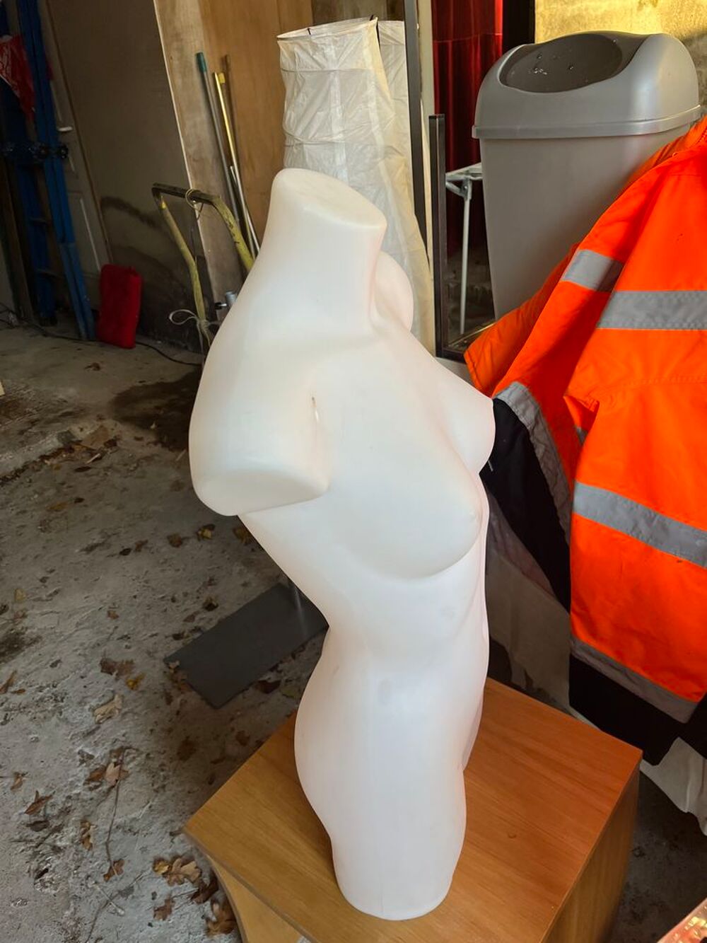 mannequin femme blanc Décoration