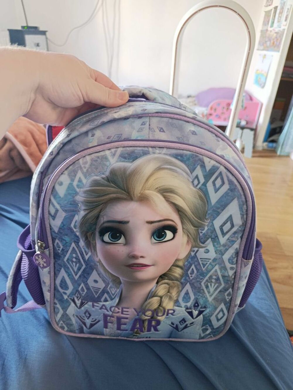 cartable pour enfant neuf avec trousse offert Jeux / jouets