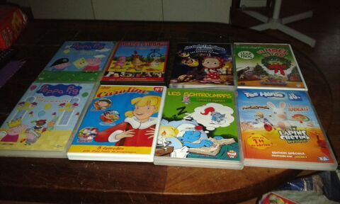 lot 25 DVD ENFANT   10 Saint-Nazaire (44)