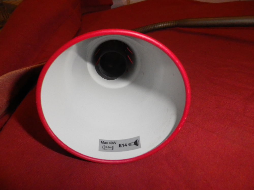 Lampe de bureau rouge vintage Ikea Kvart Marianne et Knut Ha Décoration