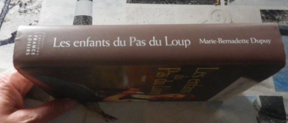 LES ENFANTS DU PAS DU LOUP de Marie-Bernadette DUPUY Livres et BD