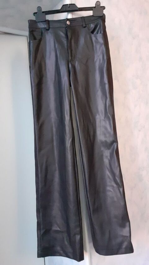Pantalon en cuir taille 34 10 Grisolles (82)