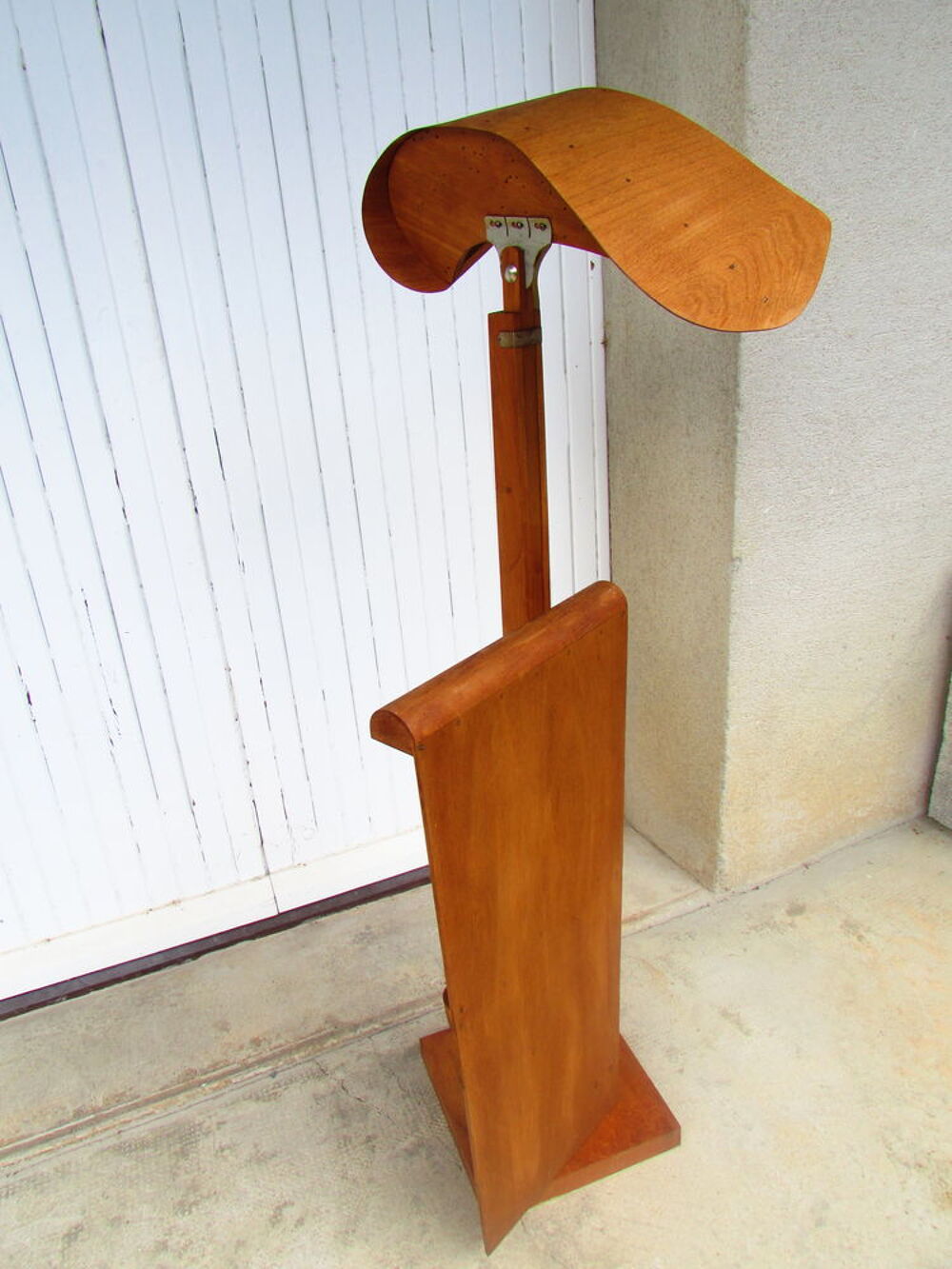 Porte-chapeau, valet de chambre,ancien, r&eacute;glable 1930s Décoration
