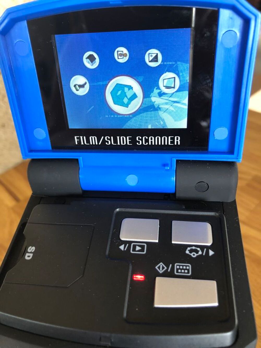 Scanner/convertisseur pour films et diapositives VISTAQUEST Photos/Video/TV