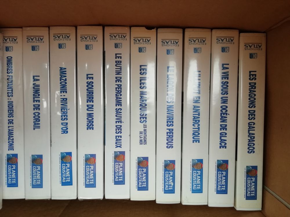 K7 video VHS collection plan&egrave;te de Cousteau Audio et hifi