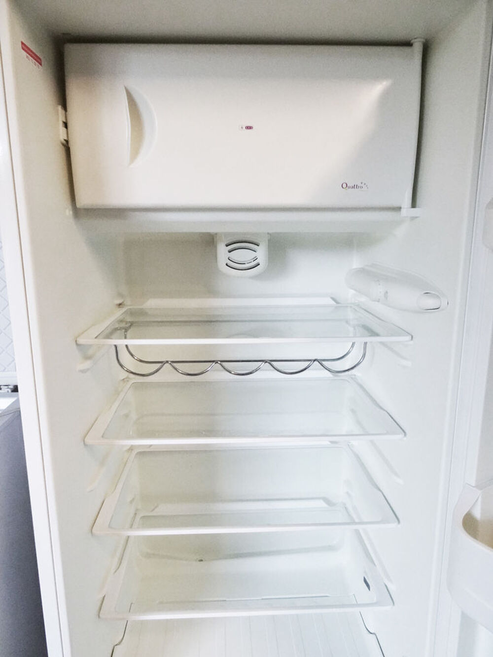 REFRIGERATEUR FAGOR 250 litres Electroménager