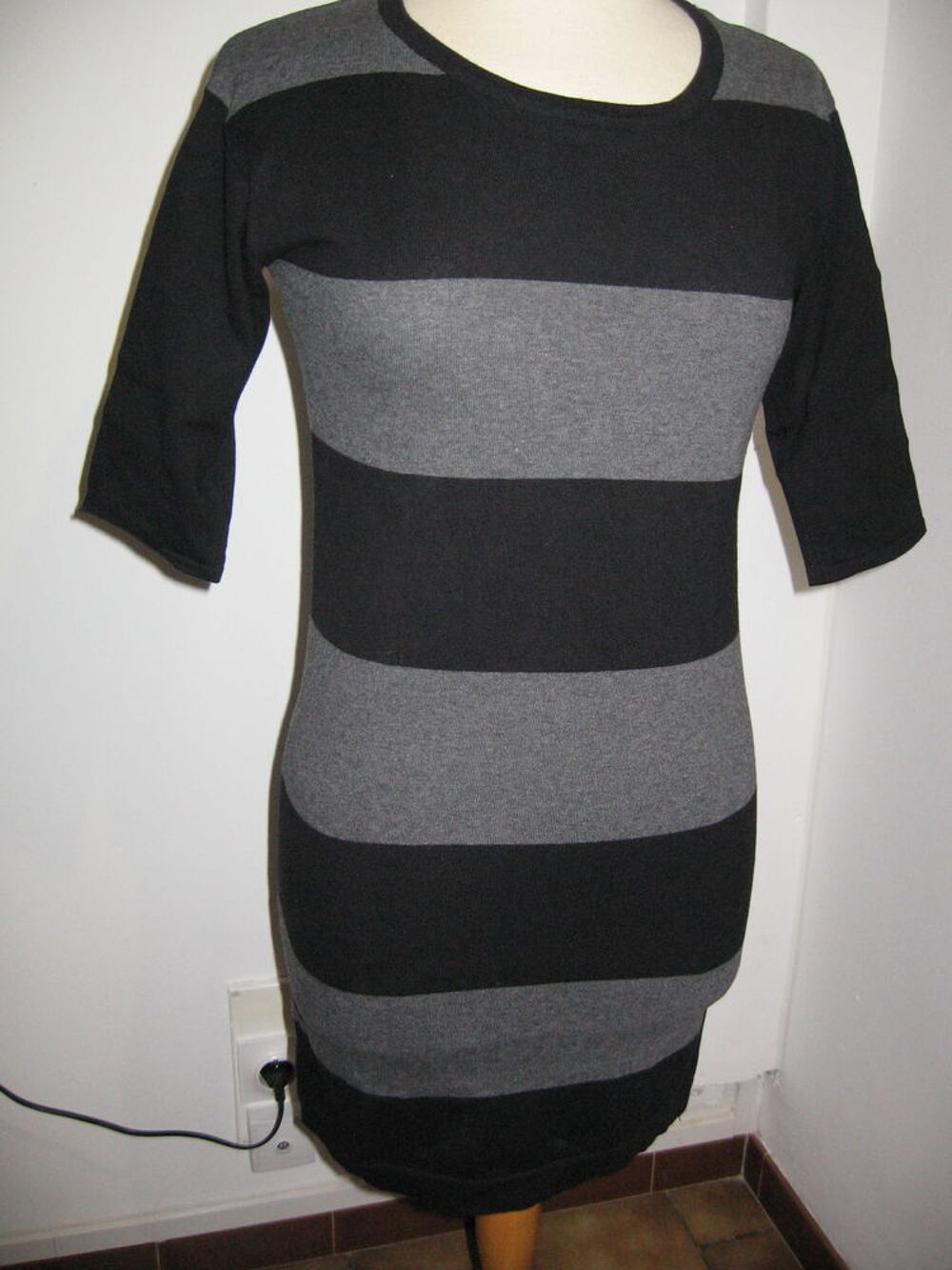 Robe courte Mango Vêtements