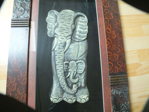 Tableau maman éléphant et son petit 38 Ézanville (95)
