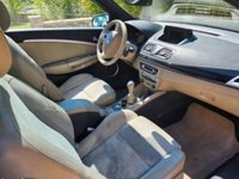 M&eacute;gane III CC dCi 160 FAP Privil&egrave;ge Euro 5 2011 occasion 84400 Gargas