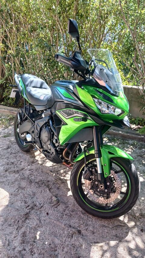 Moto KAWASAKI 2023 occasion Hy&egrave;res 83400
