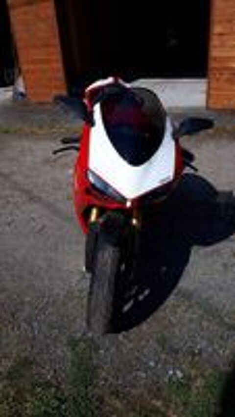 DUCATI 2008 occasion 79380 Montigny