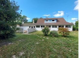 Maison à vendre 10 pièces 179 m²