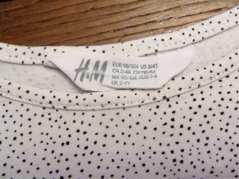 Tee Shirt/ Top Blanc avec Motif Chiot- Taille 2/4 ans- H&amp;M Vêtements enfants