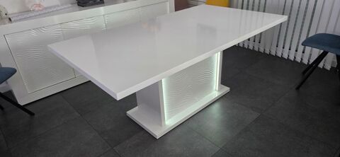 Table � manger 130 Brie-Comte-Robert (77)