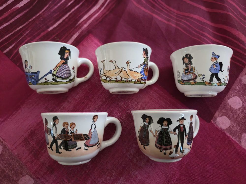Tasses expresso et coupelles 