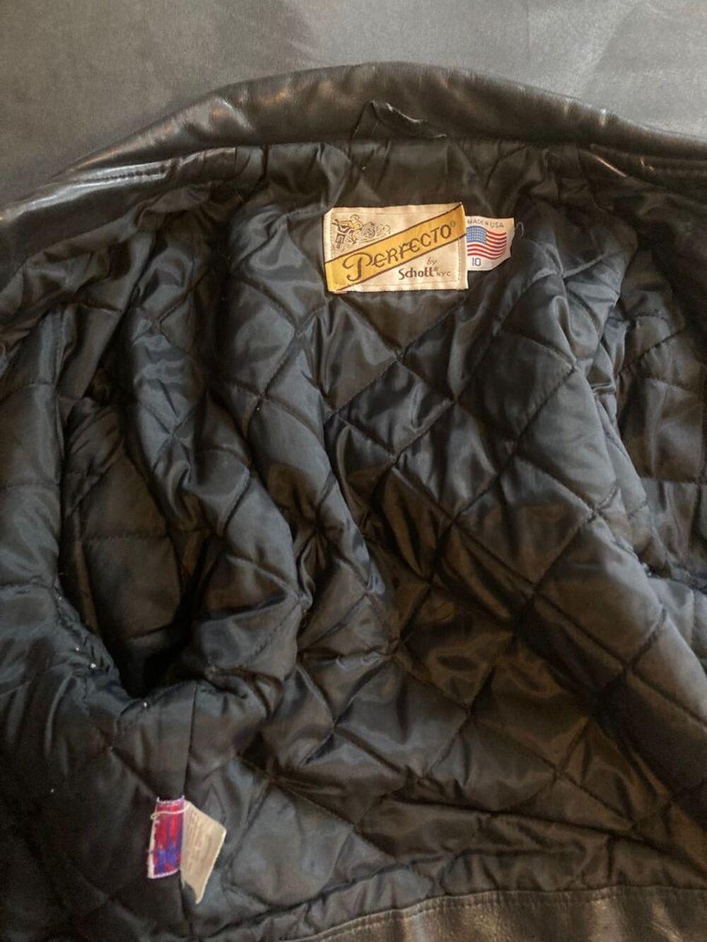 PERFECTO SCHOTT Vêtements