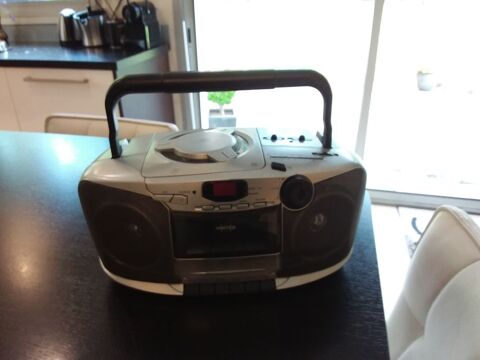 Radio Cassette Lecteur CD 35 Ploemeur (56)