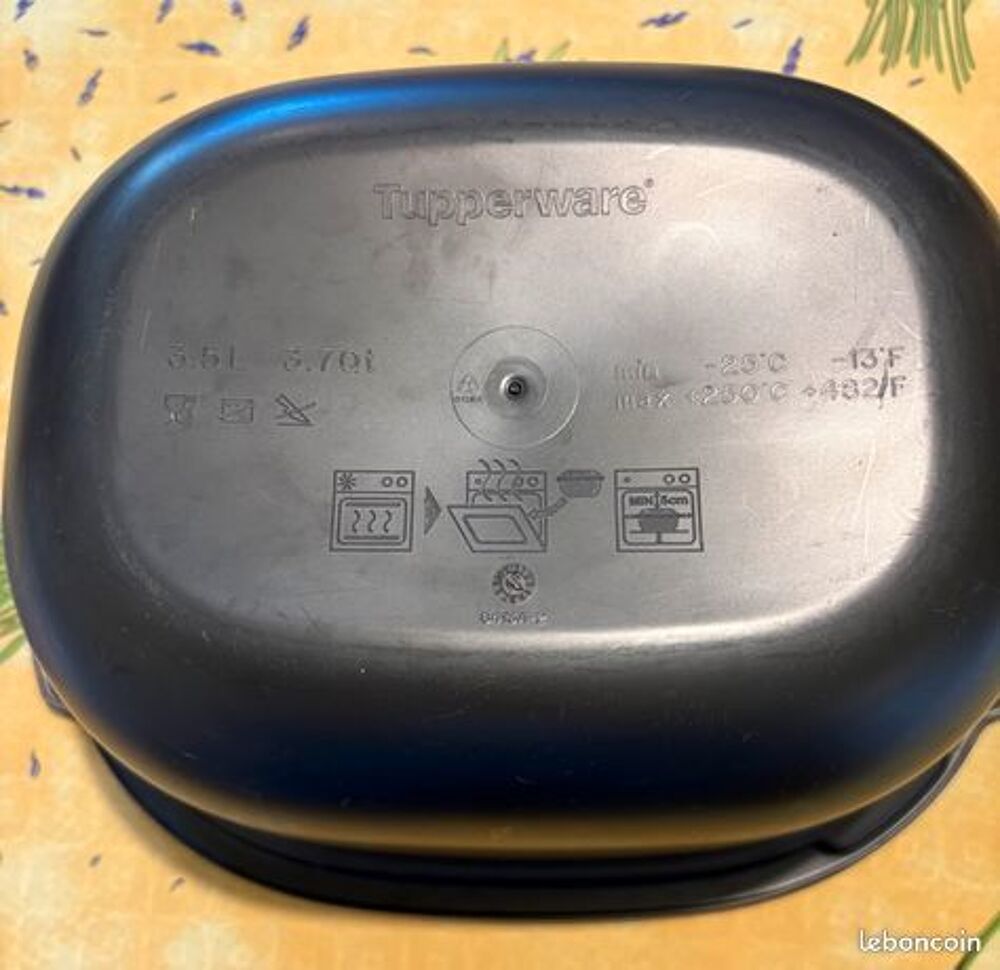 Vaisselle-verres-couverts-marmites-cocotte Tupperware-etc Cuisine