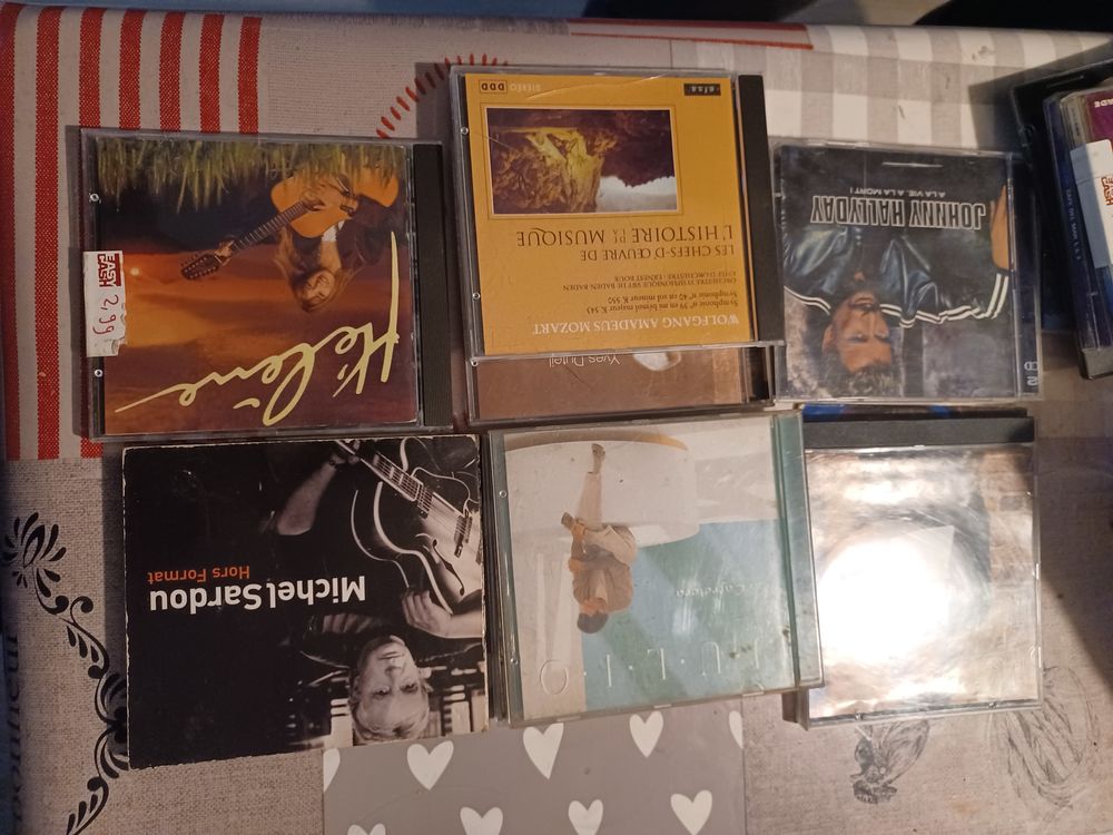 Lot 20 CD vari&eacute;t&eacute;s FR et Internationales de 1970 &agrave; 2020 Audio et hifi