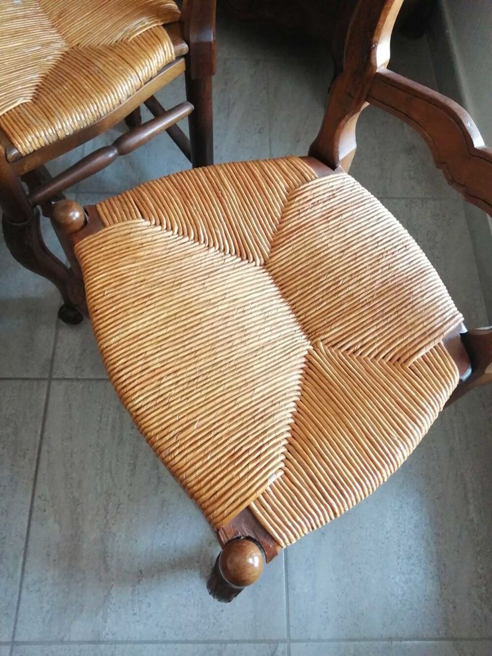 table et 7 chaises Louis XV Proven&ccedil;ale Meubles