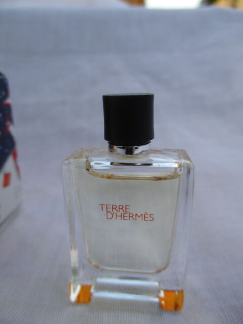 Miniature d'Eau de Toilette  Terre d'Herm�s  - Neuve 15 La Fert�-Alais (91)