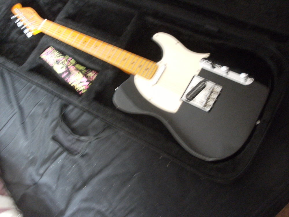 ensemble guitare electrique jm forest telecaster + ampli Instruments de musique