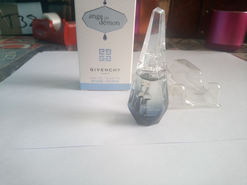 parfum Ange et D&eacute;mon Tender Givenchy 