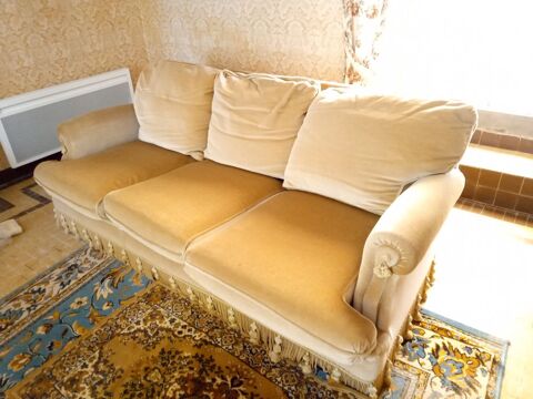 salon style classique chic : canape et fauteuils 50 Nantes (44)