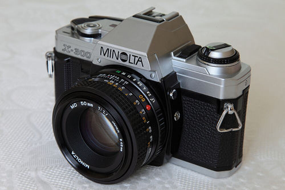 Appareil photo argentique MINOLTA X300 Photos/Video/TV