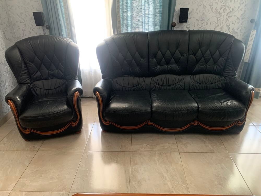 CANAPE + 2 FAUTEUILS - CUIR NOIR - MARQUE CHATEAU DAX Meubles