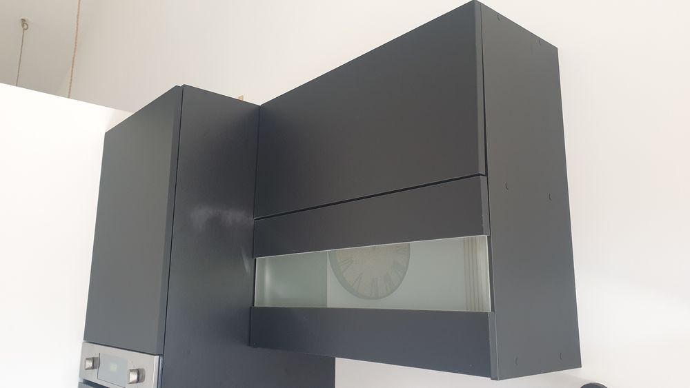 Meuble haut de cuisine noir, vitre Meubles