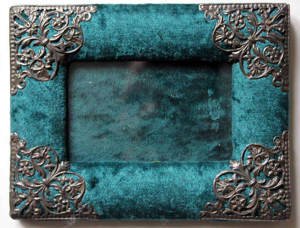 Cadre Napol&eacute;on III velours vert sapin n&deg;1 Décoration