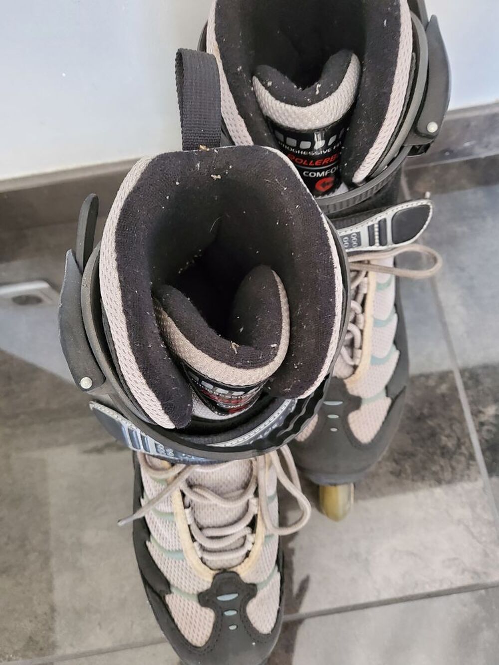 ROLLERS ROLLERBLADE TAILLE 39 Sports