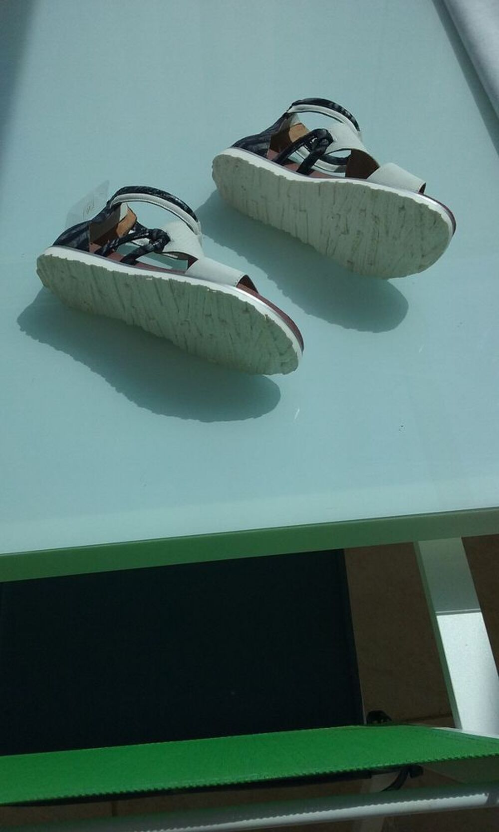 sandales femme t&eacute;l&eacute;phone 0490270425 Chaussures