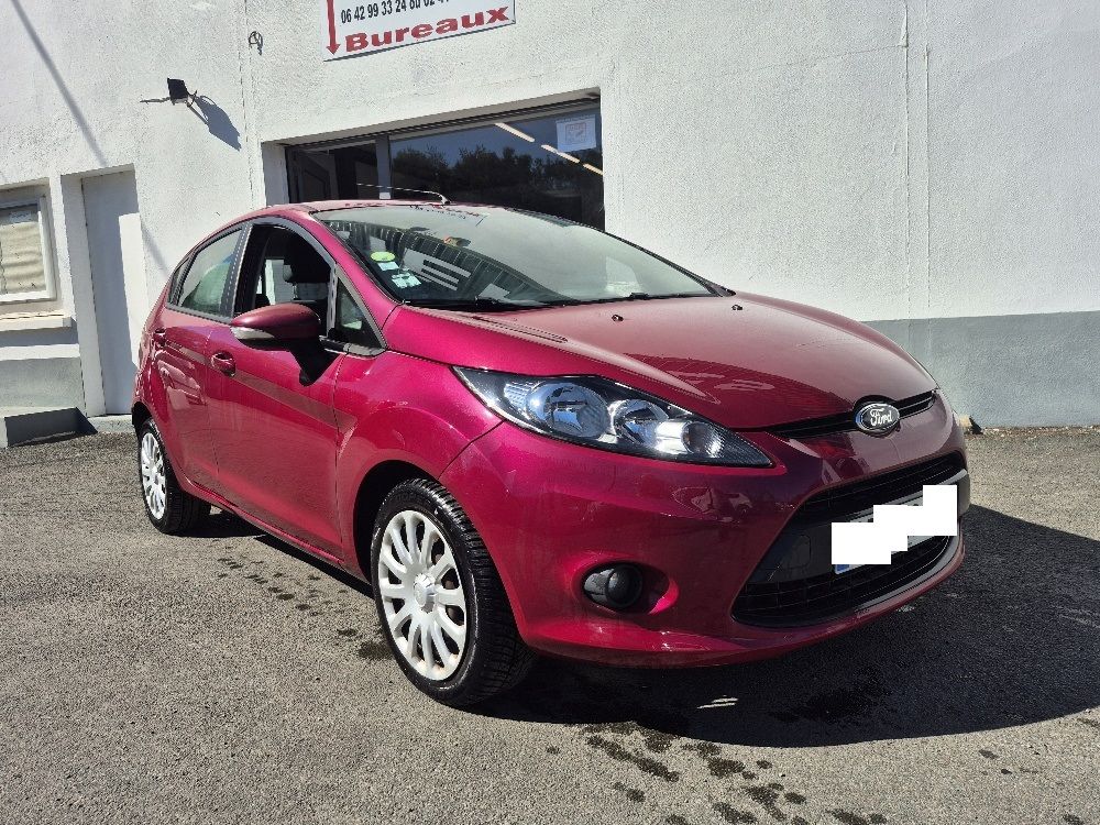 Fiesta 1.4 TDCi 68 Ambiente 2010 occasion 49070 Saint-L&eacute;ger-de-Lini&egrave;res