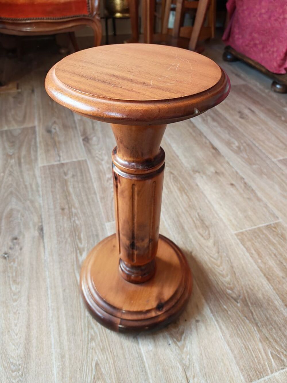 Petite sellette en bois massif Meubles