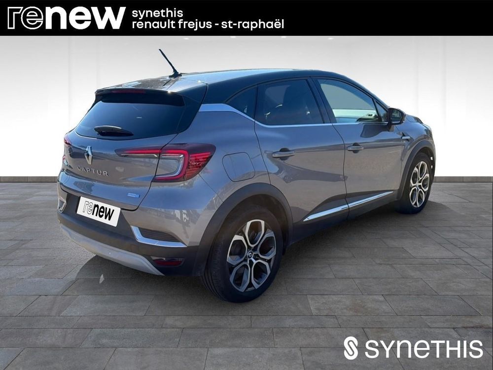 Captur E-Tech Plug-in 160 - 21 Intens 2022 occasion 83600 Fr&eacute;jus