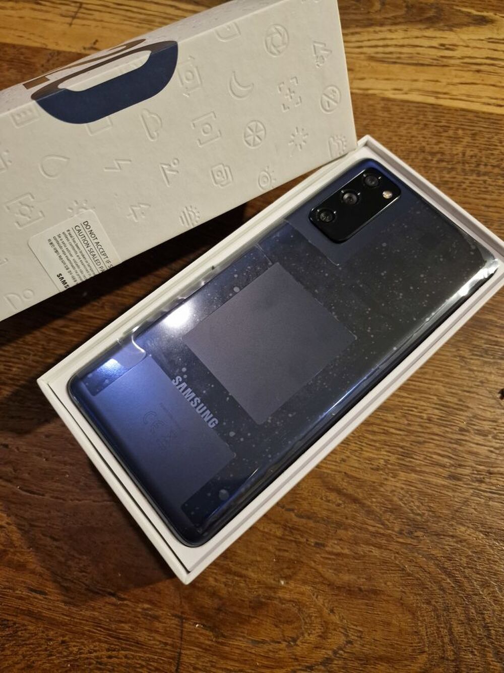 Samsung galaxy S20 FE 5G bleu Téléphones et tablettes