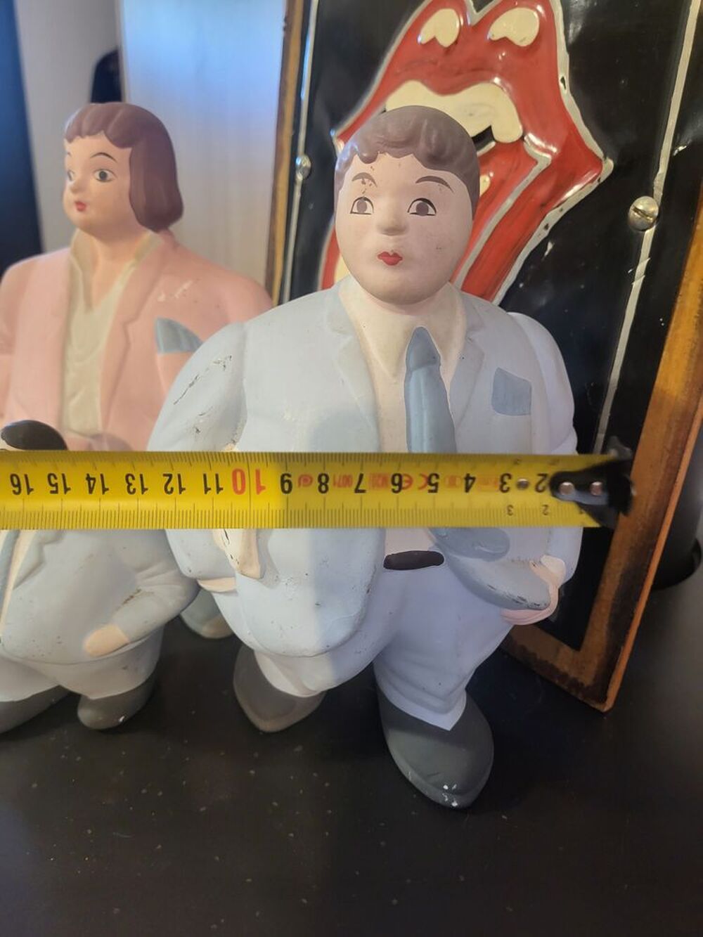 Statue vintage L'Aquilone Italie ? Homme, Femme et Enfant ? 