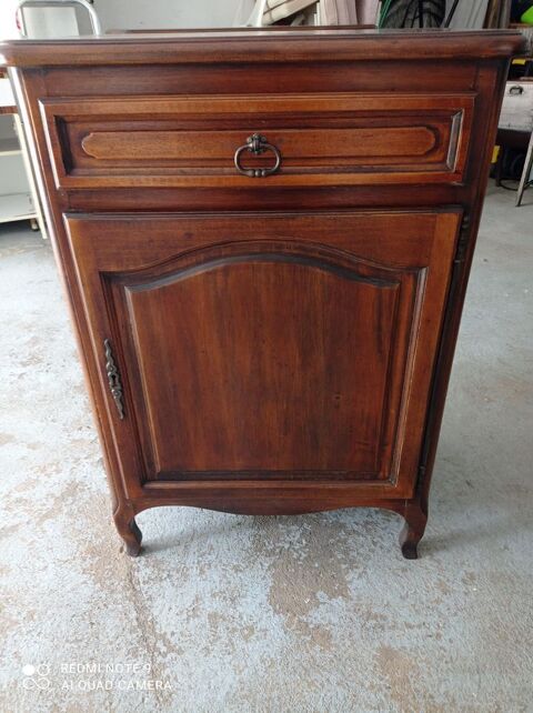 Confiturier en ch�ne 150 Louhans (71)