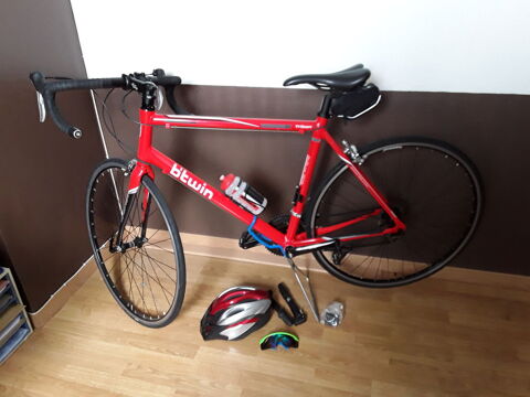 Vélo de course de marque Bitwin traitant 3 350 Acheville (62)
