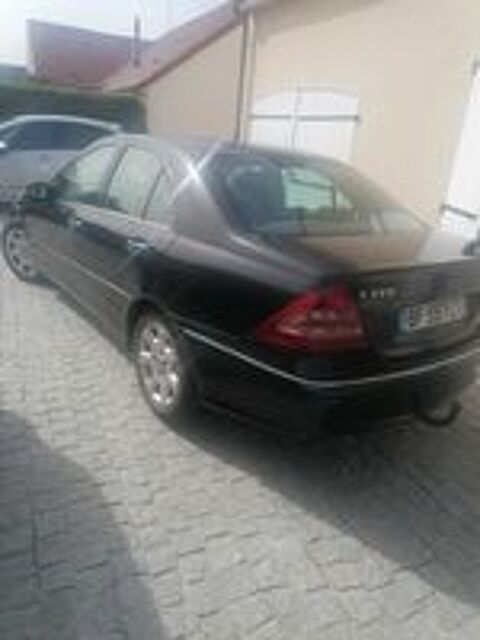 Classe C Break C220 CDI Optimum Sport 2005 occasion 45140 Saint-Jean-de-la-Ruelle