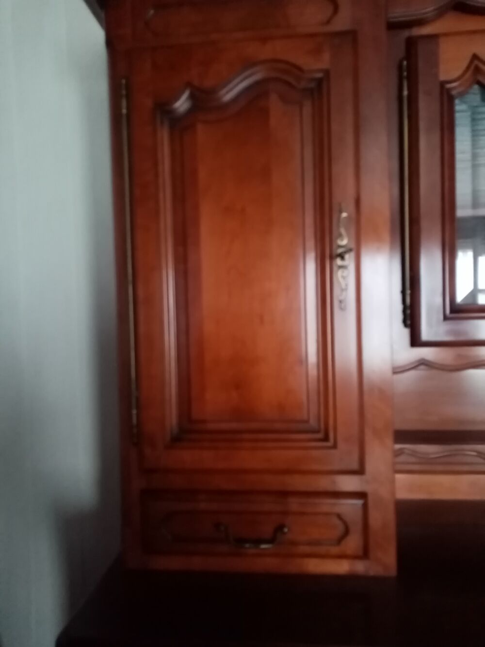 de mobilier de s&eacute;jour en merisier massif Meubles