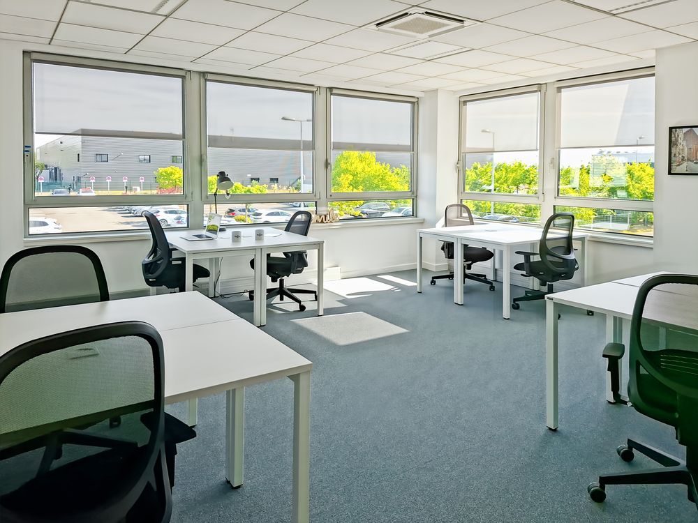   Louez un grand espace de bureau pour 50 personnes à Bourges, Charles Pathé 