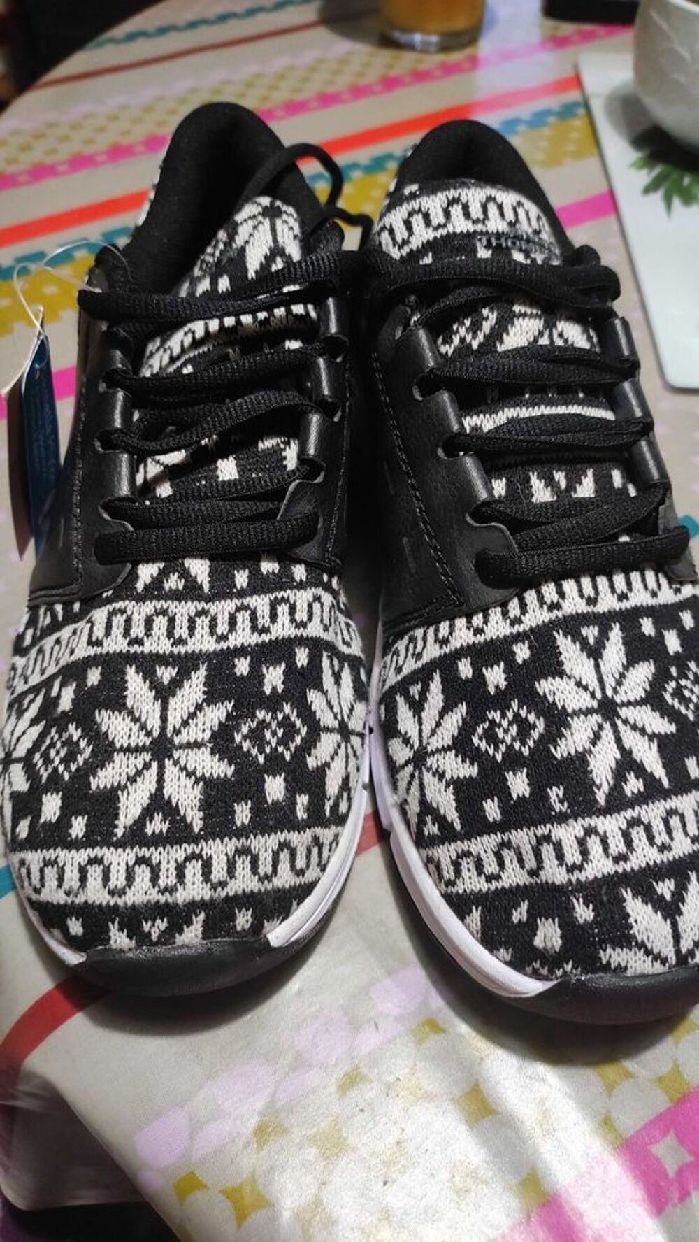 Baskets toile et cuir vegan. pointure 38 Angela Thompson Chaussures